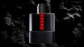 Prada Luna Rossa Carbon