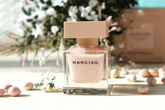Narciso Rodriguez  NARCISO Poudree Eau De Parfum