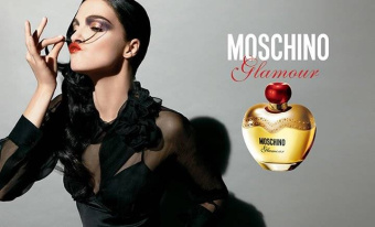 Moschino  GLAMOUR